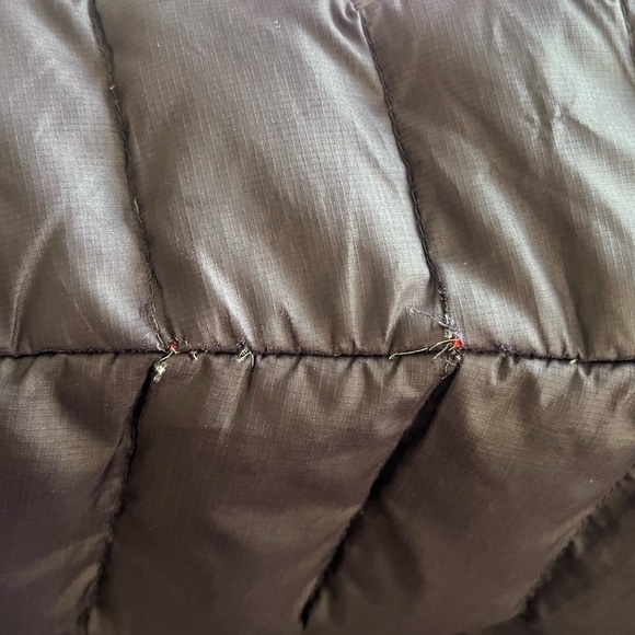 Patagonia Mens Purple Down Sweater Puff Jacket Size X-Large - Picture 12 of 14